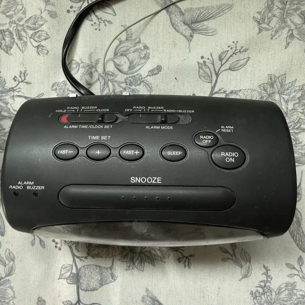 Sony Dream Machine Dual Alarm FM AM Clock Radio ICF-C490 Black Tested & Working